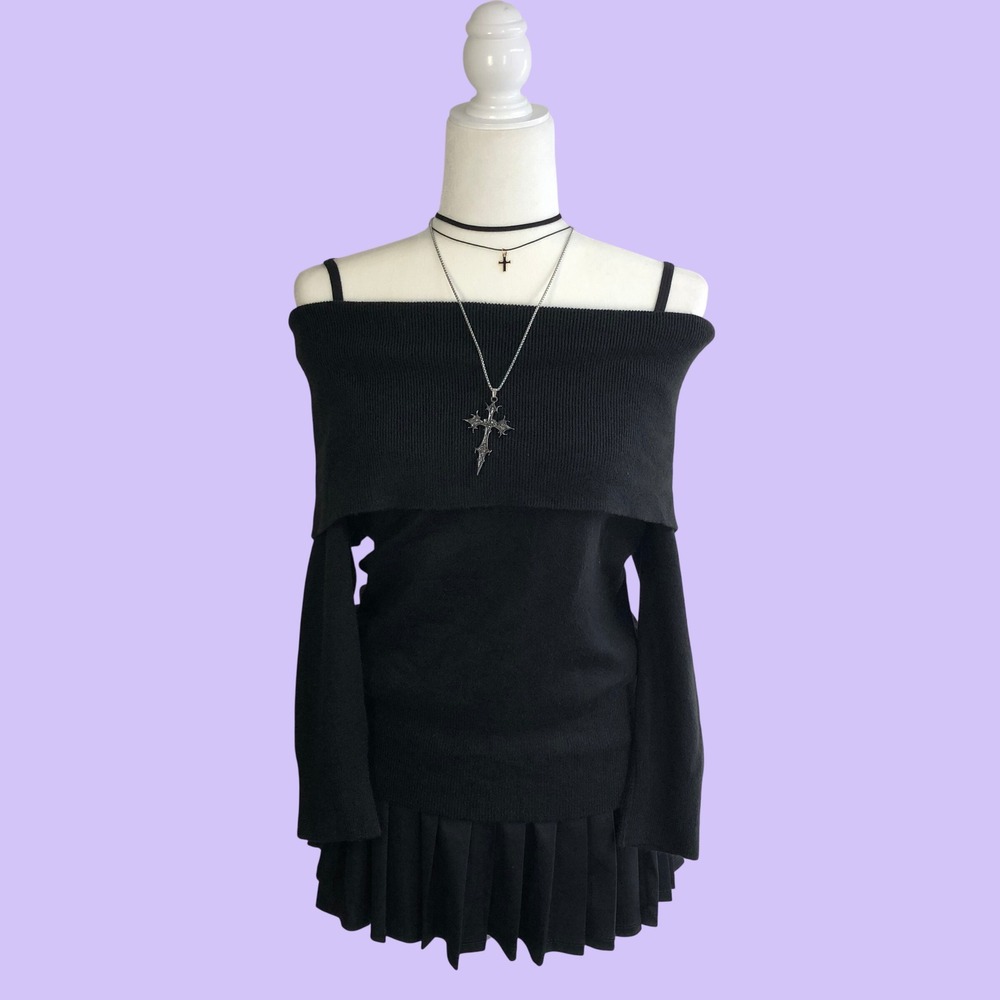 Vintage Y2K French Connection Off The Shoulder Knit Top Black Whimsigoth Size L